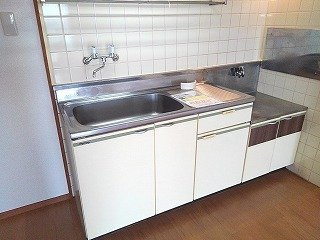 レジデンスサンパークのキッチン|きれいなキッチンです