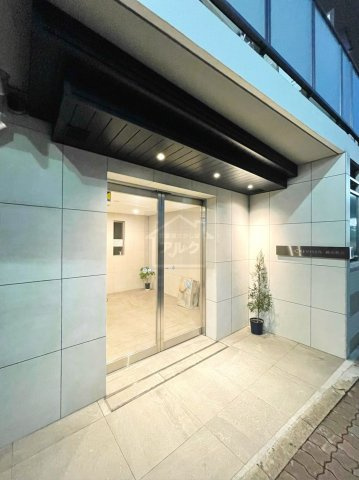 練馬区桜台４丁目の賃貸マンションのエントランス