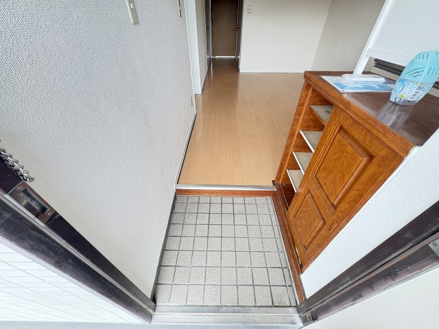 メゾン88の玄関