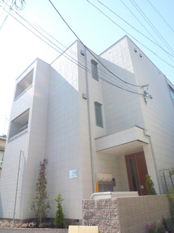 オータムマウンテン三番館