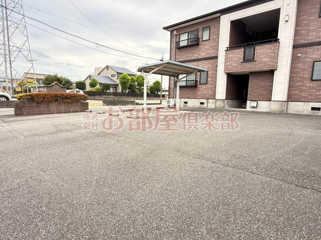 アネックス安武 Aの駐車場|駐車場があるので、車を買う予定の方も安心です