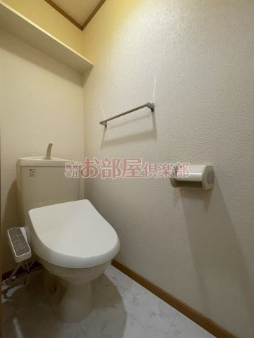 ラシーヌ四番館のトイレ|コンパクトで使いやすいトイレです