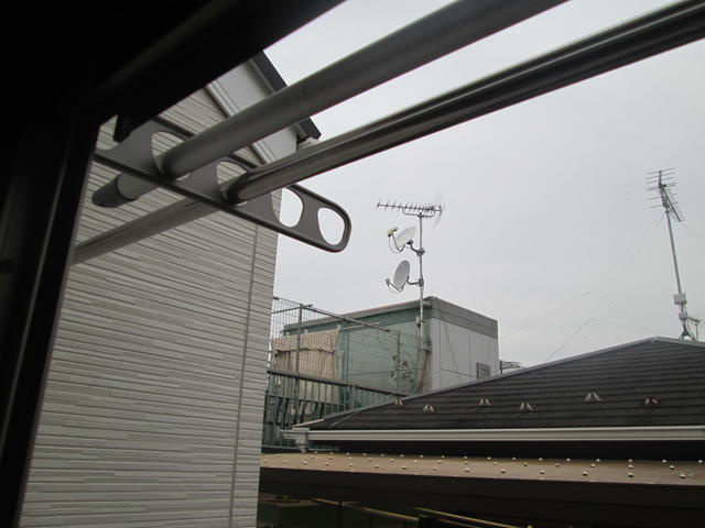 【バルコニー】 | Ｋハウス | 物干し竿あり
同建物別部屋参考
