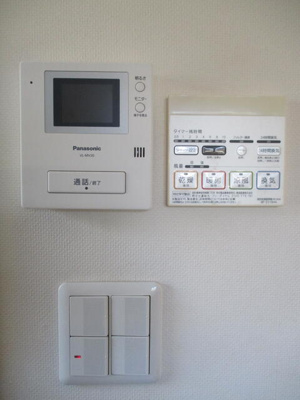 【セキュリティ】 | Ｋハウス | モニター付きインターフォン
同建物別部屋参考
