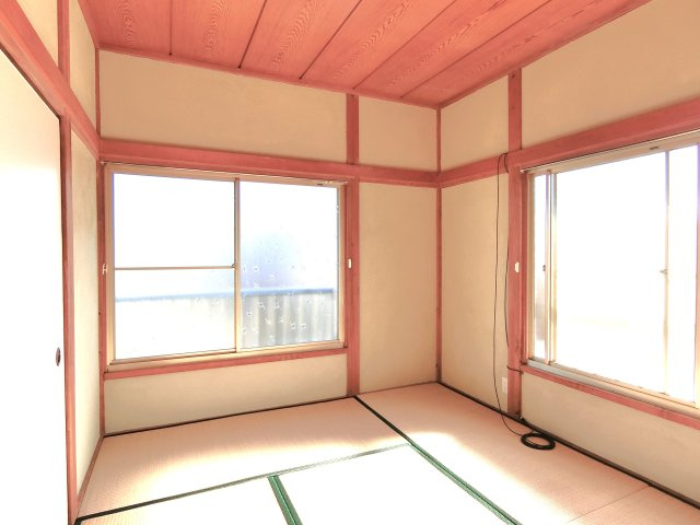 茂原緑町貸家の和室