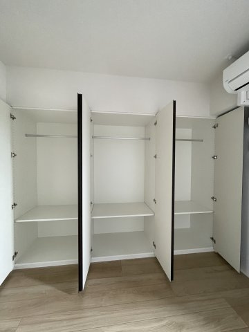 シーズンフラッツ渡辺通の収納