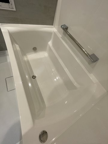 シーズンフラッツ渡辺通の浴室