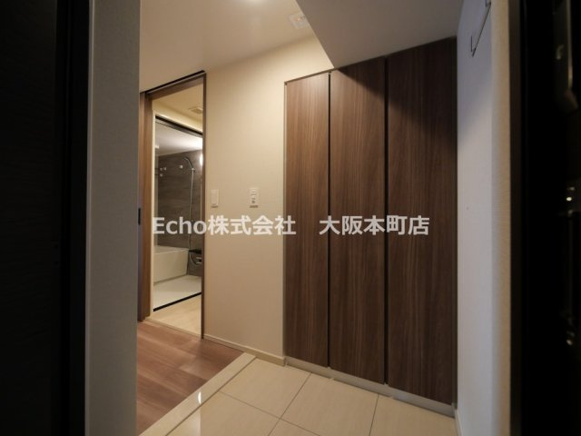 K-COURT谷町四丁目の玄関