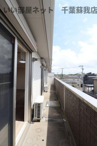 グラナートのバルコニー|広々としたバルコニーです
