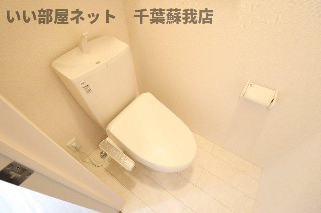 グラナートのトイレ|落ち着いたトイレです