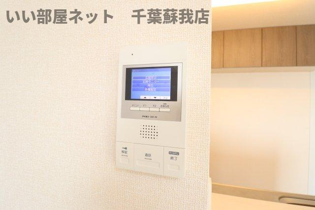 グラナートのセキュリティ|TVモニターホン付きでセキュリティ面も安心！