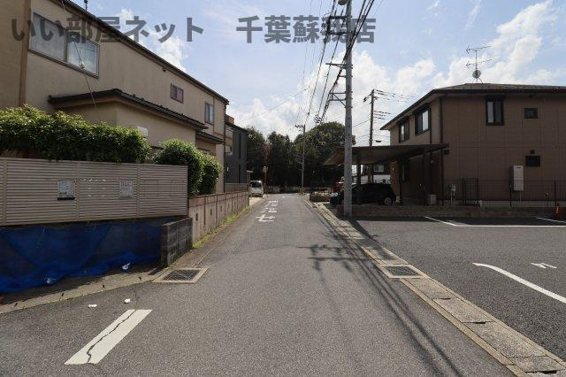 グラナートの周辺
