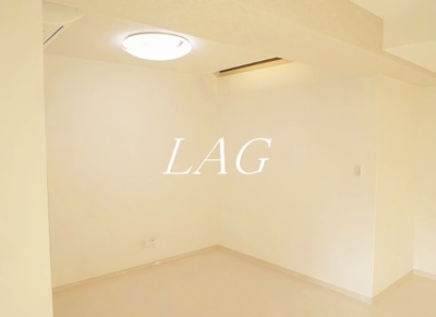 【居間・リビング】 | ソフトタウン赤坂 | 洋室のお部屋です。