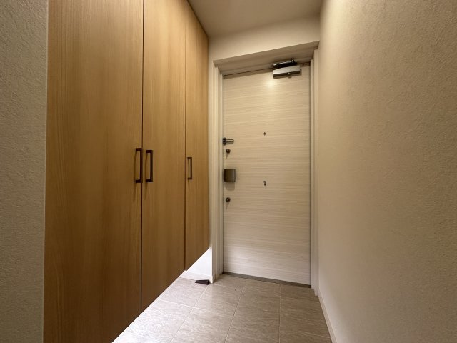 ワコーレ舞子海岸通の玄関