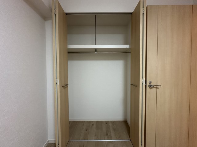 ワコーレ舞子海岸通の収納