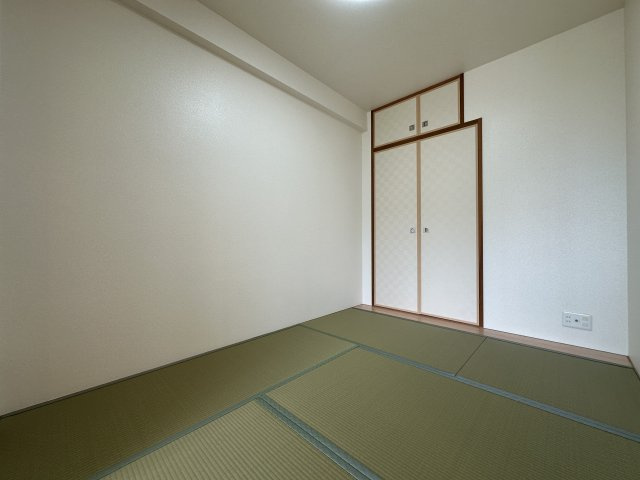 ワコーレ舞子海岸通の和室