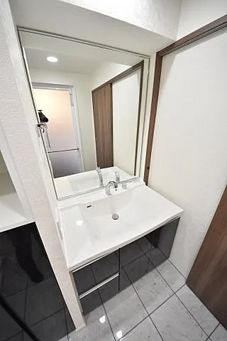 リーガル神戸三宮2の洗面所