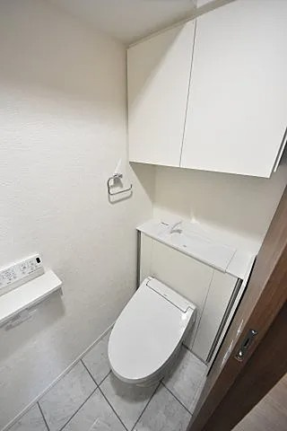 リーガル神戸三宮2のトイレ