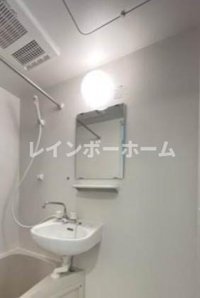 MK六町の洗面所|※同施工会社参考写真となります。