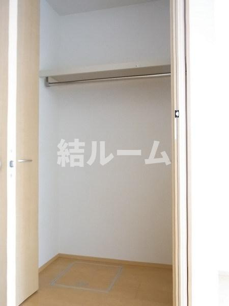 豊島区千早３丁目のアパートの収納