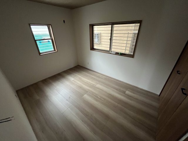 今津山中町戸建の内装