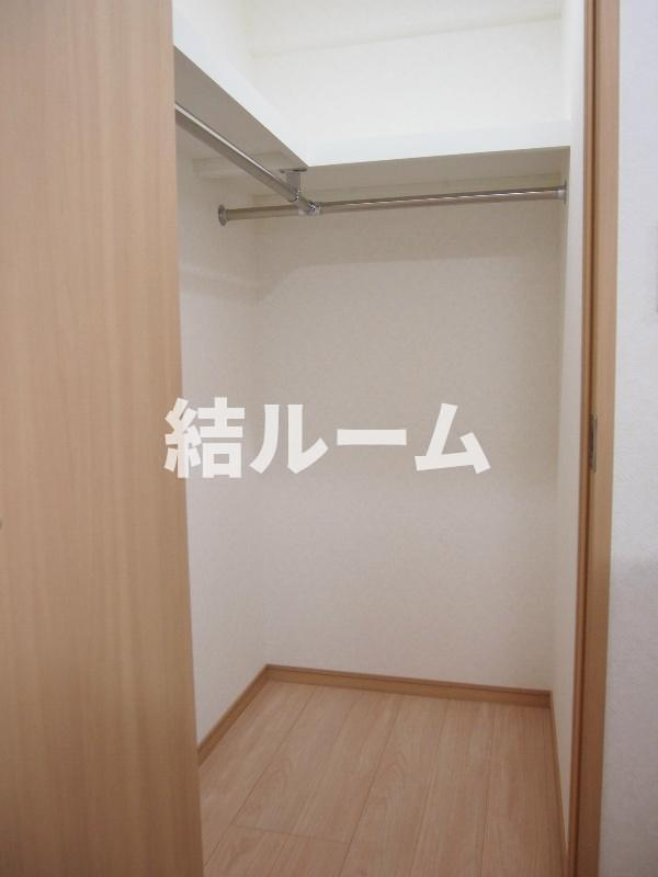 板橋区板橋２丁目の賃貸マンションの収納