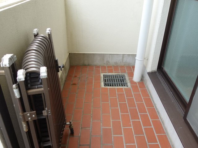 パールシャトウ藤江駅前のバルコニー