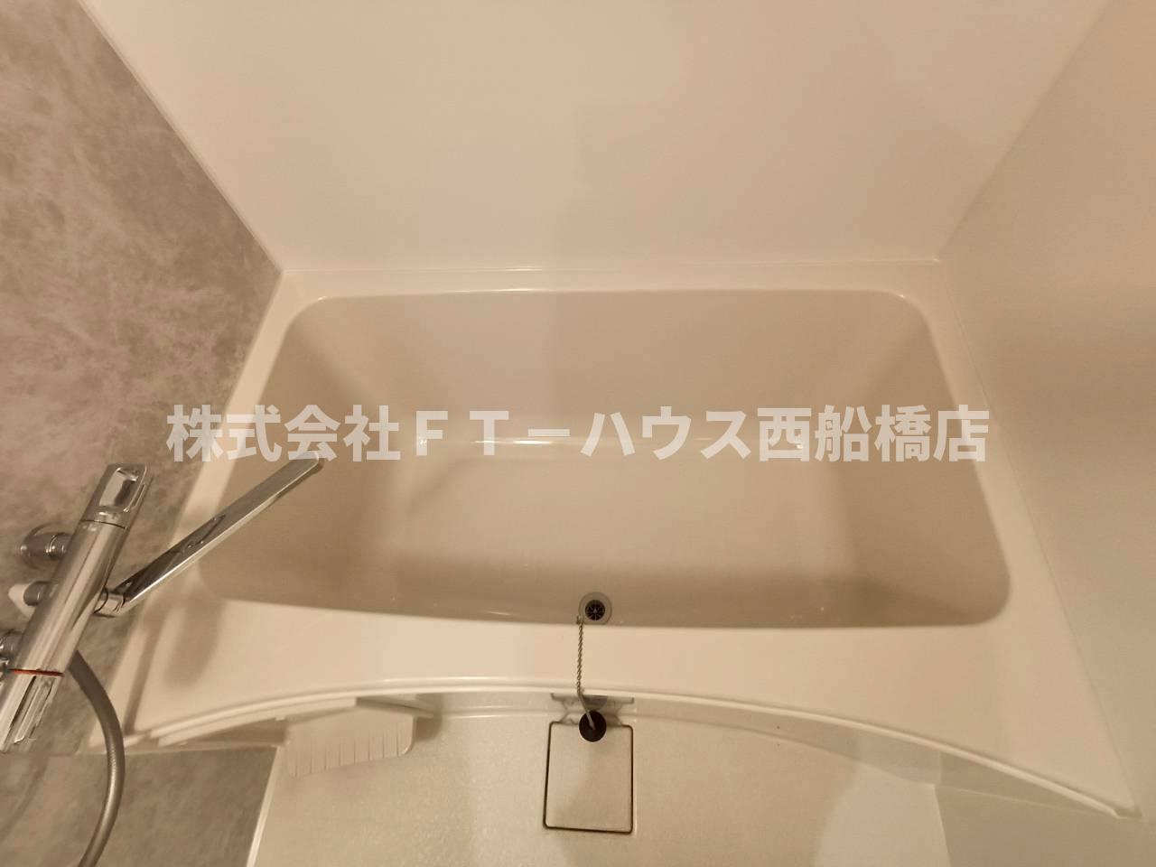 Alivis原木中山の浴室