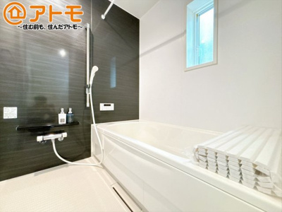 【浴室】 | 沼津市西熊堂第3　新築一戸建て　4号棟 | 広々１坪タイプのゆったり浴室ユニット♪浴室乾燥機付き♪