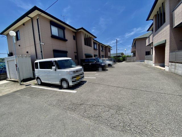 【駐車場】 | シャーメゾン新堂