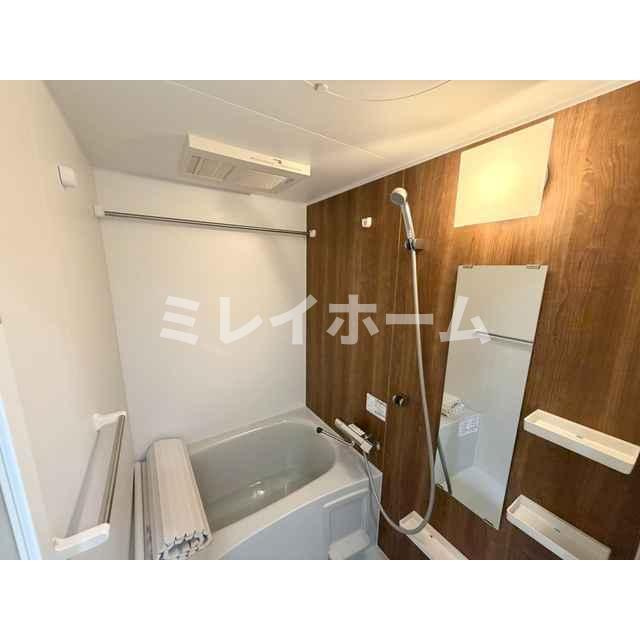 LUORE千鳥町の浴室