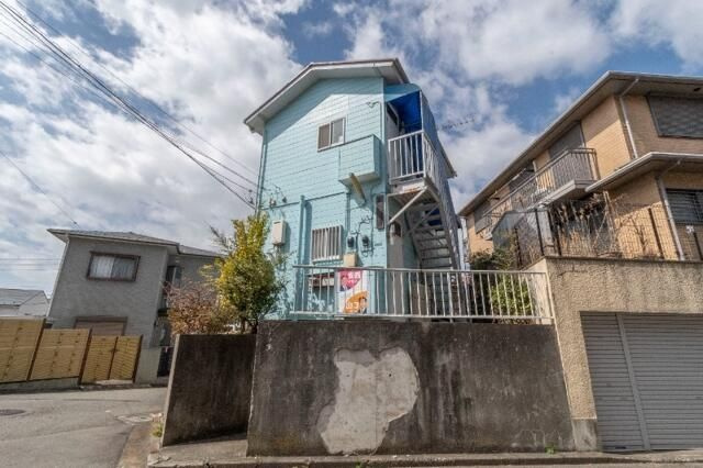横浜市港南区下永谷３丁目のアパートの外観
