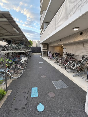 ブリリア葛西のその他共用部分|共用部・駐輪場