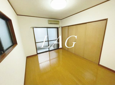 【居間・リビング】 | なとりビル３ | 洋室のお部屋です。
