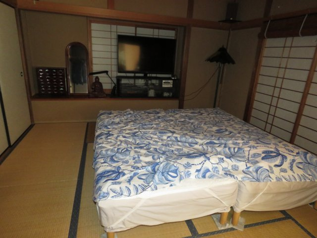 川島町八幡貸家の和室