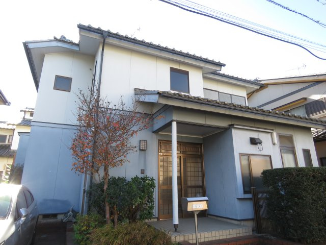 川島町八幡貸家の外観