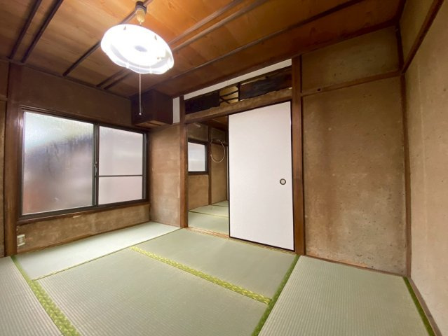 横須賀市船越町４丁目の一戸建ての寝室