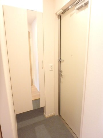 プラネージュⅡの玄関