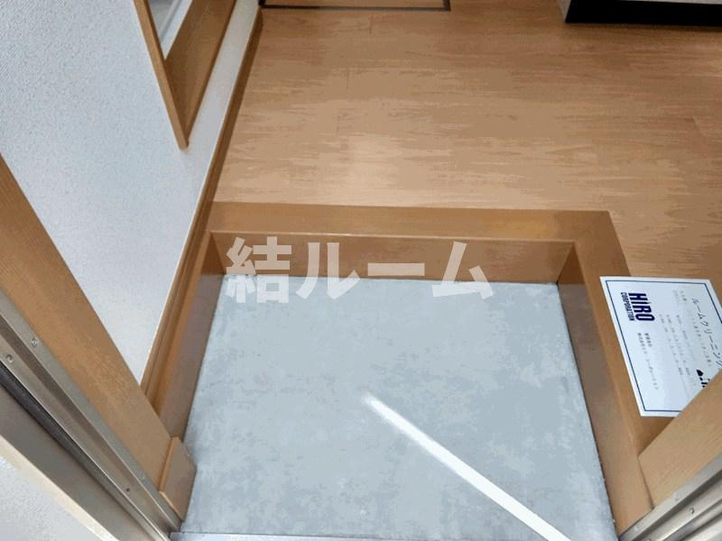 豊島区上池袋３丁目のアパートの玄関