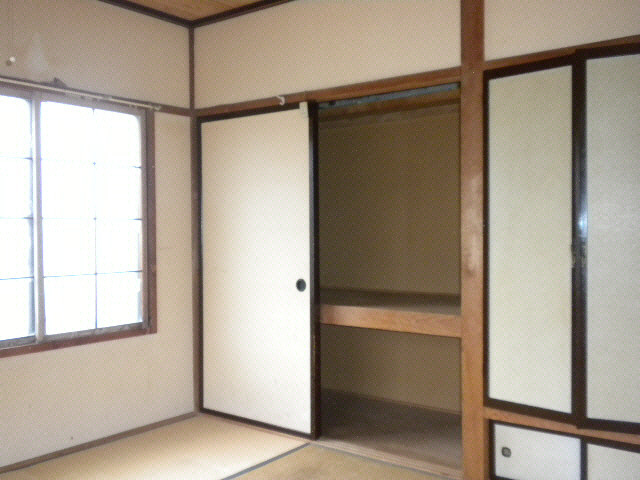 すみれマンションの収納