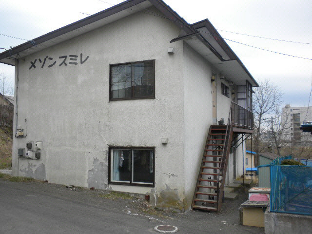 すみれマンションの外観
