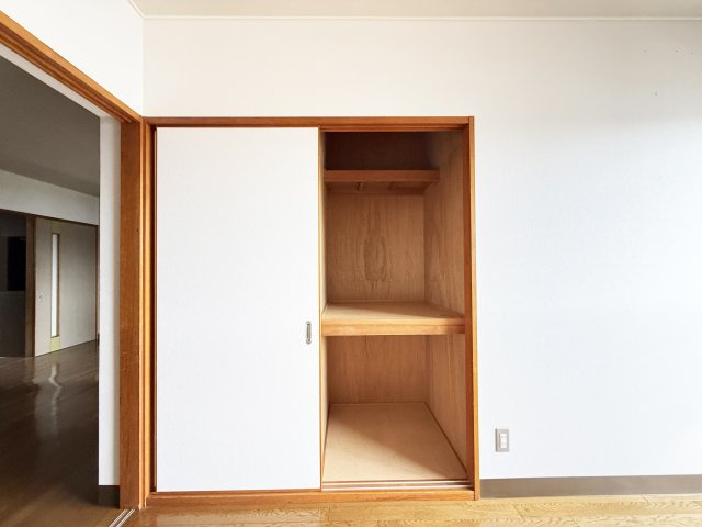 ハイツかおるの収納