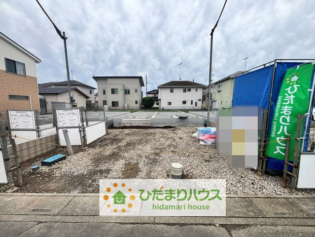 加須不動岡　新築一戸建て　02　リーブルガーデンの駐車場|26/09/08　撮影
