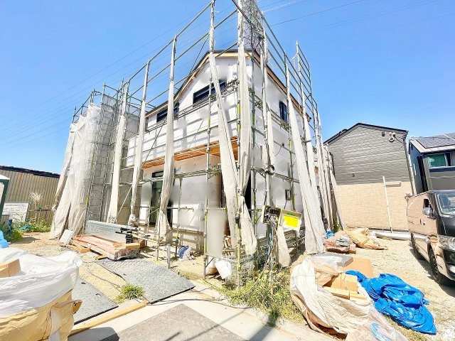 尼崎市田能４丁目の外観|2沿線利用可能で、毎日の通勤・通学だけでなく、休日のお出かけまで利便性に優れています。