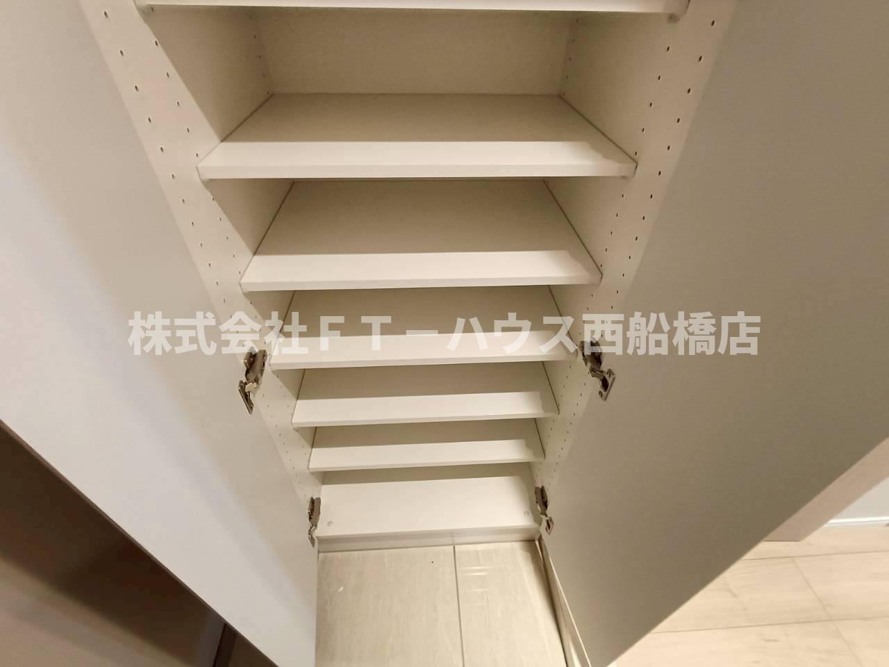Alivis原木中山の収納