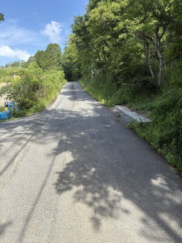 瑞浪市日吉町字西山の前面道路含む現地写真