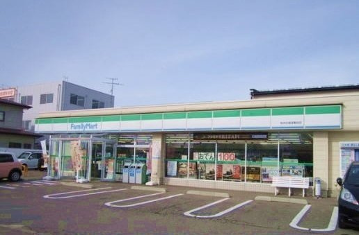 エクレール城東の周辺|ファミリーマート広面鍋沼店まで650m