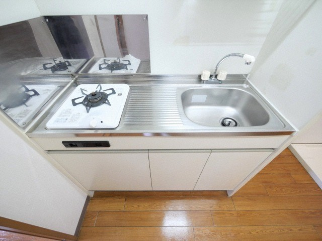 大阪市港区三先１丁目の賃貸マンションのキッチン