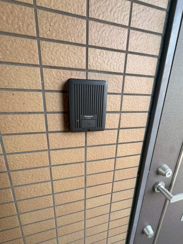 神田丸太マンションの玄関