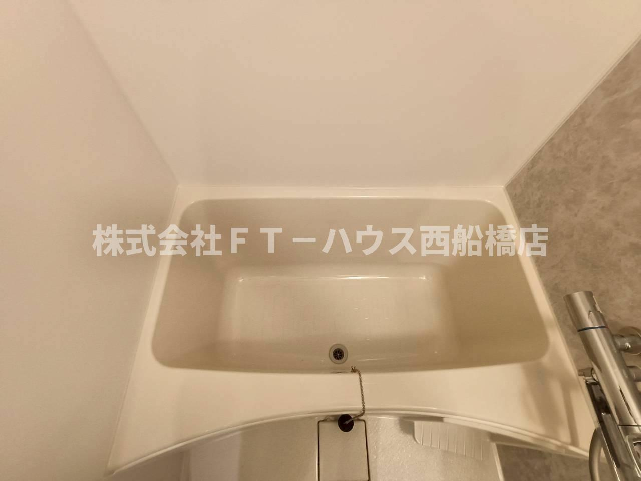 Alivis原木中山の浴室